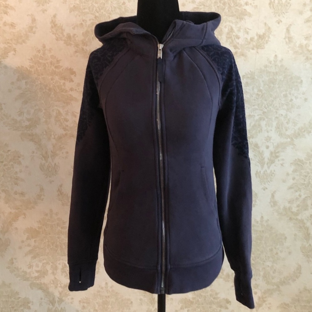 Lululemon zip up hoodie